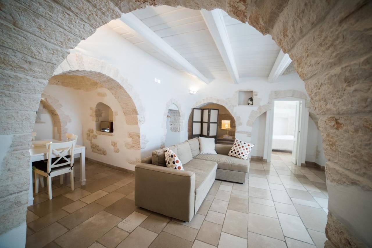 Charming Trulli Aparthotel Alberobello Bagian luar foto