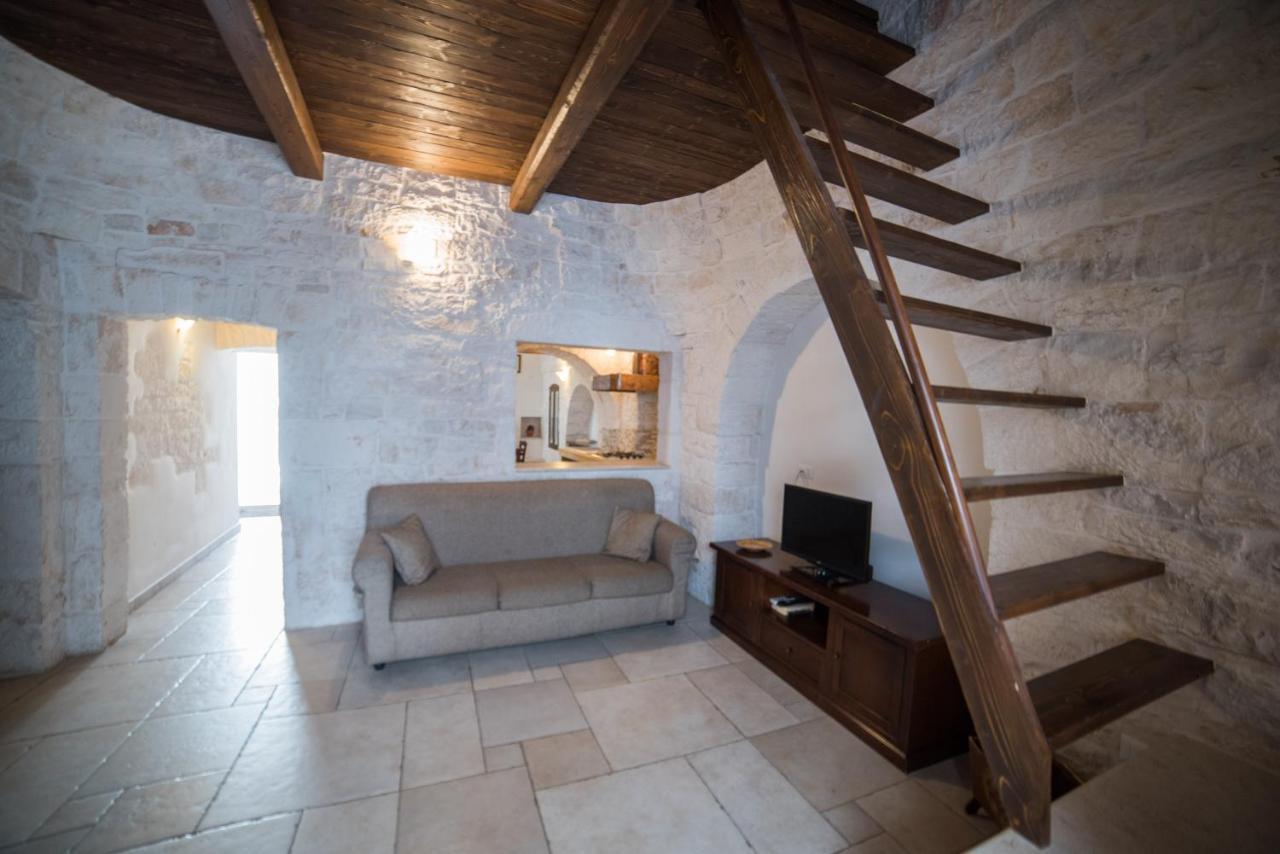 Charming Trulli Aparthotel Alberobello Bagian luar foto