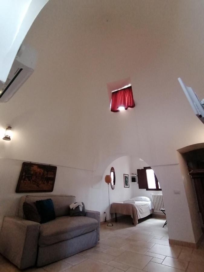Charming Trulli Aparthotel Alberobello Bagian luar foto