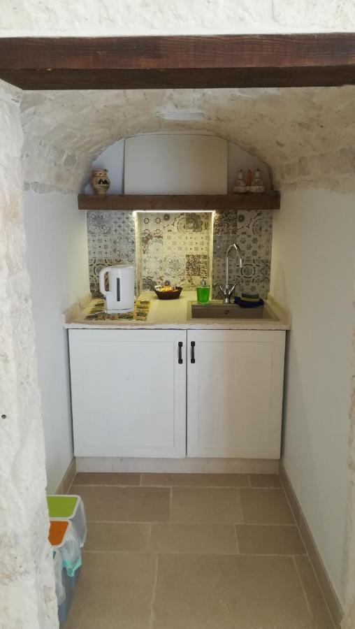 Charming Trulli Aparthotel Alberobello Bagian luar foto
