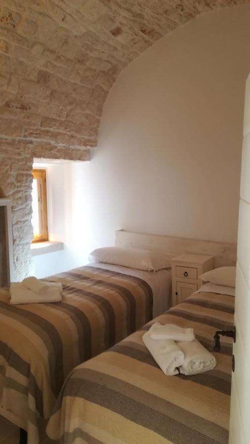 Charming Trulli Aparthotel Alberobello Bagian luar foto